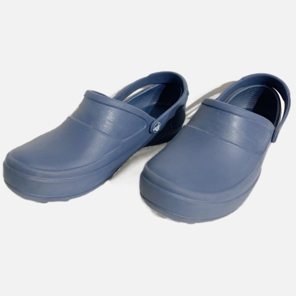 Crocs at Work Work Clog Pivoting Heel Strap Slip On Closed Toe Comfort
